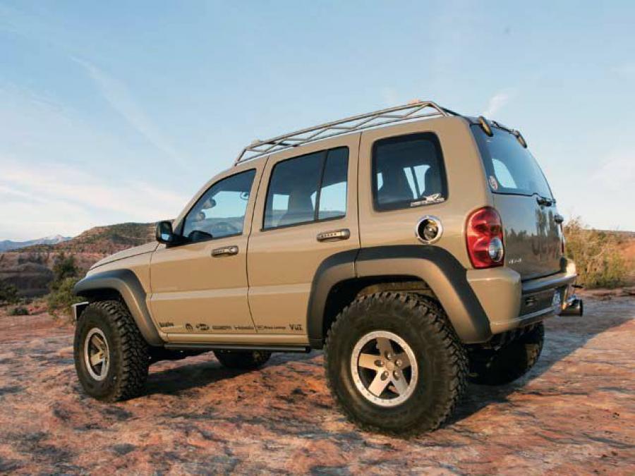 Jeep Liberator CRD Concept 2003 года  (фото 3 из 3)